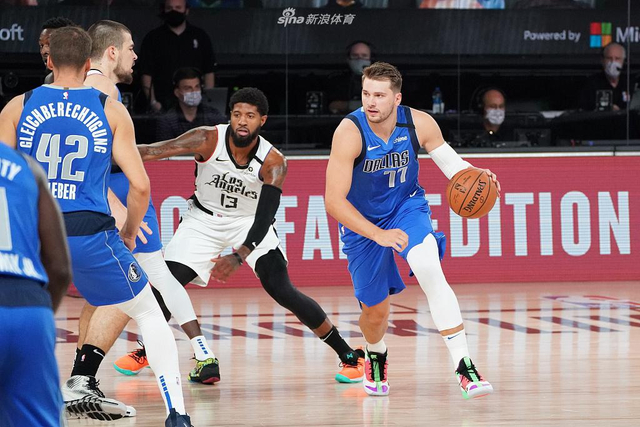 埃利奥特送 埃利奥特送